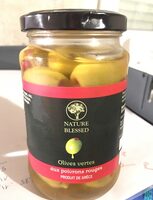 Olives vertes aux poivrons rouges