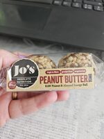 Peanut butter raw energy balls