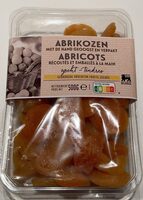 Abricots récoltés et emballés à la main