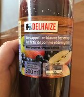 Jus frais de pomme et de myrtille
