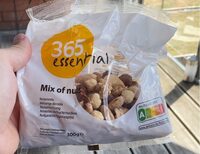 Mix of nuts