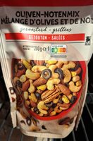 Mélange D'olives Et De Noix