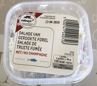 Salade van gerookte forel