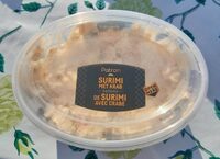 Salade de surimi avec crabe