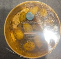 Hot bowl vegan bourguignon