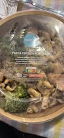 Hot bowl fusilli chicken mushroom