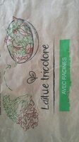Laitue tricolore avec racines