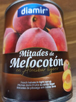 Mitades de melocotón en almíbar ligero