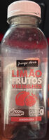 Sumo de limão e frutos vermelhos