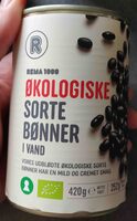 Økologiske sorte bønner i vand