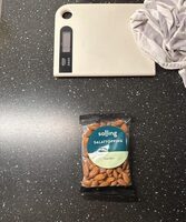 Salattopping mandler