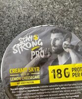 Creamy skyr lemon cheesecake