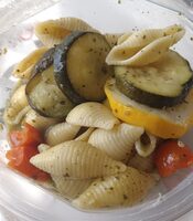 Pates conchiglie, courgettes, sauce curry vert