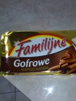 Wafers with chocolate flavored cream