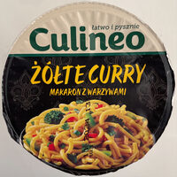 Żółte curry makaron z warzywami