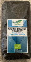 Unhulled black sesame seeds