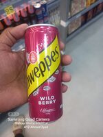 Schweppes wild berry