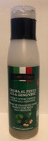 White wine vinegar cream with pesto alla genovese