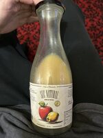 Natural apple and quince juice