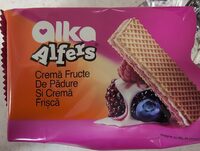 Napolitane cu crema fructe de padure si frisca