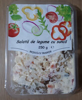 Salată de legume cu şuncă