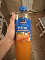 Apple, Orange And Carrot Juice