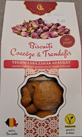 Biscuits with currants and roses