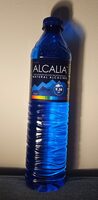 Apă minerală plată