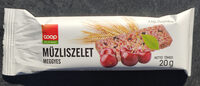 Meggyes müzliszelet