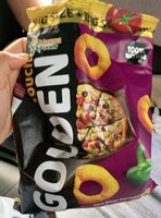Corn rings flavored with pizza flavor