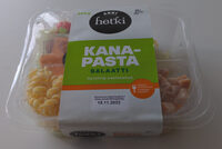 Kana-pastasalaatti