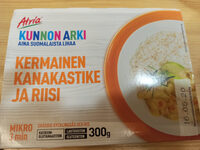 Kermainen kanakastike ja riisi