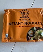 Instant noodles chicken