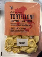 Tortelloni Med Mozzarella Og Tomat