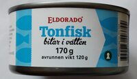Tonfisk bitar i vatten