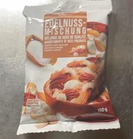 Melange de noix de qualite