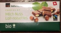 Chocolat au lait et noisettes