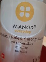 Eau minerale gazeuse