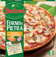 Pizza de pollo con mozzarella y vegetales