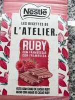 Chocolate ruby con frambuesas