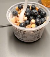 Proteinjogurt heidelbeeren und müesli