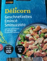 Geschnetzeltes aus Soja und Weizen