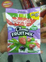 MADE WITH FRUIT JUICE T32 Maynard's BASSETTS £1.35