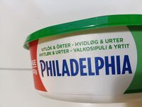 Garlic cream cheese