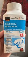 Demi-crème