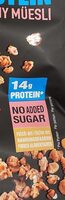 HiGH PROTEiN CRUNCHY MÜESLI Beeren