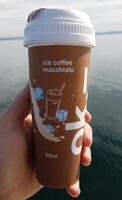 Ice coffee macchiato