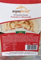 Il cascione farcito pomodoro e mozzarella