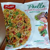 Paella con frutti di mare e verdure