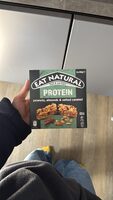 Protein peanuts, almonds & salted caramel